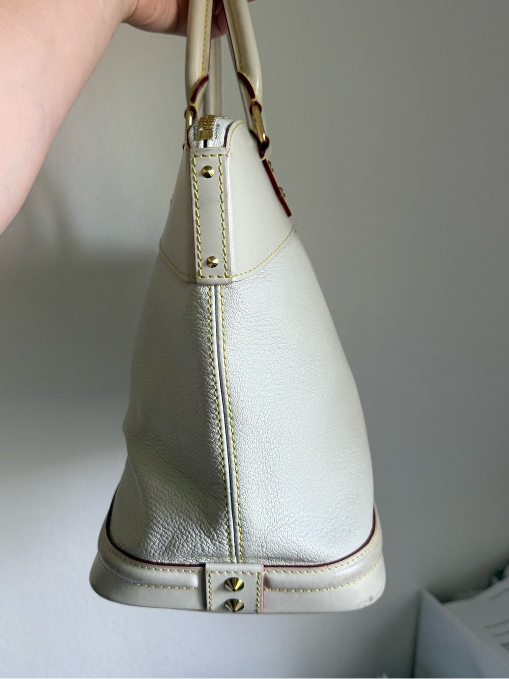 Louis Vuitton Cream/Beige Leather Top-Handle Tote - Picture 2 of 7